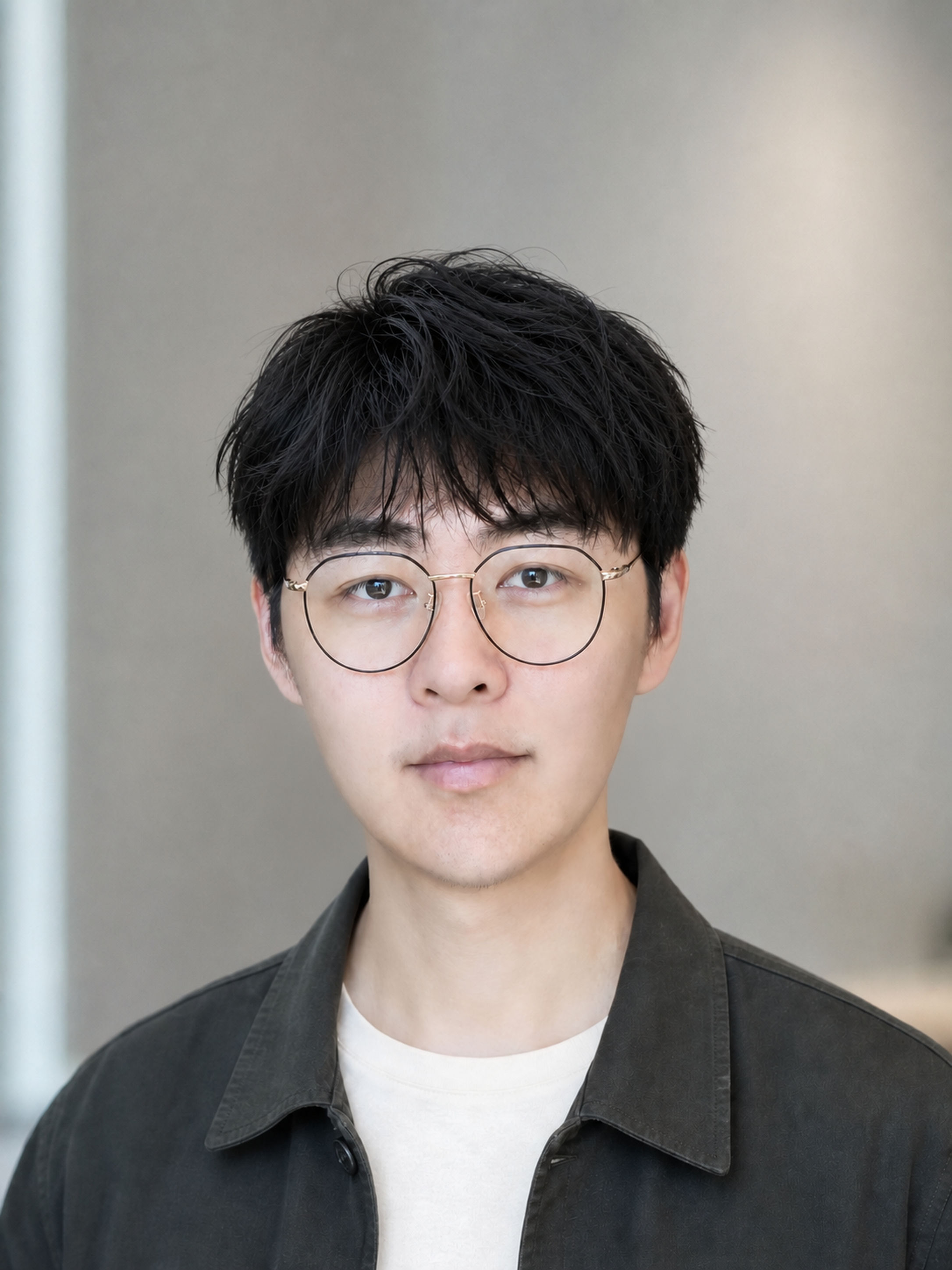 Peter Di 身穿深色外套的彩色职业照片